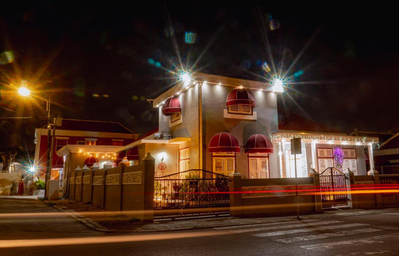 The Time Apartments Curacao Willemstad Exteriör bild
